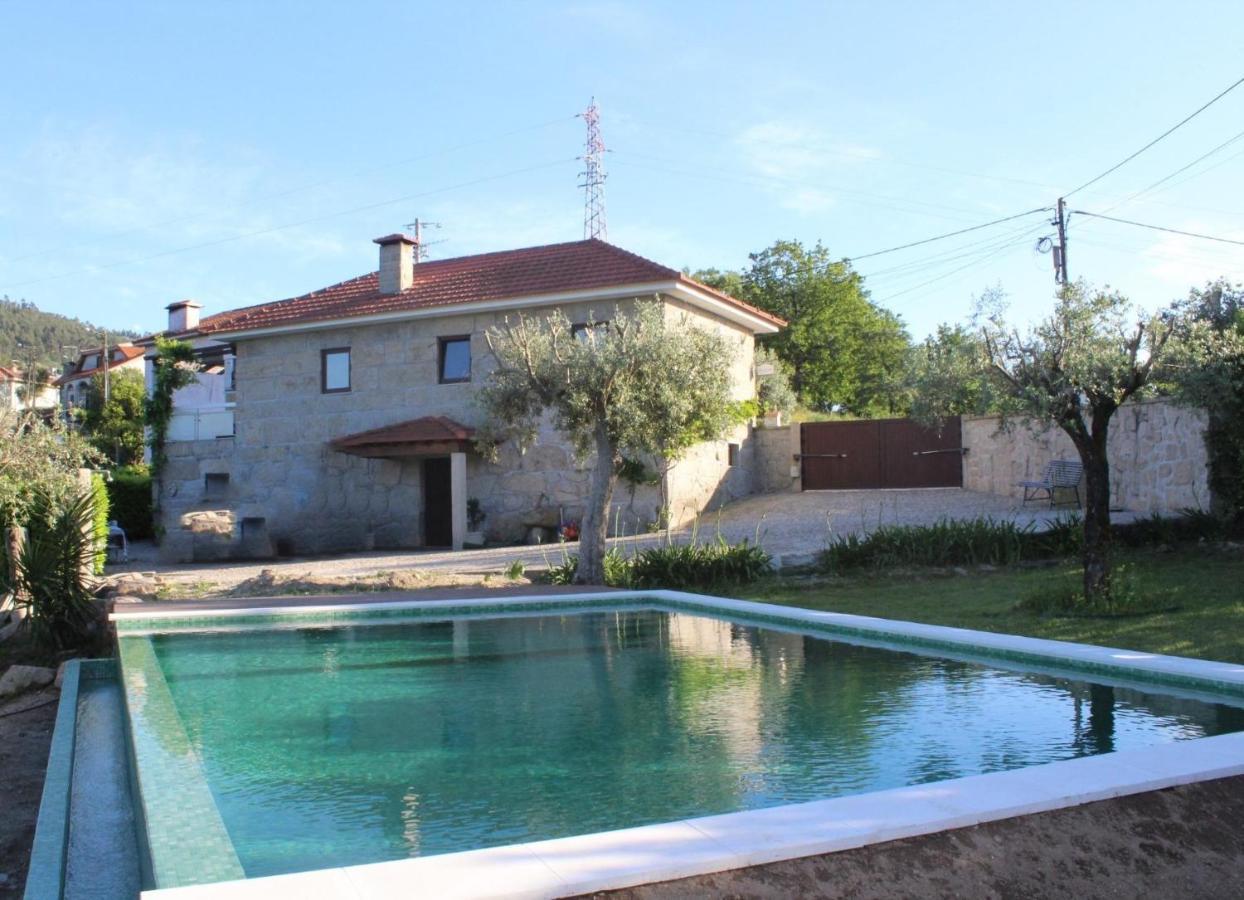 Bernardes House Guest House Castelo de Paiva Exterior photo